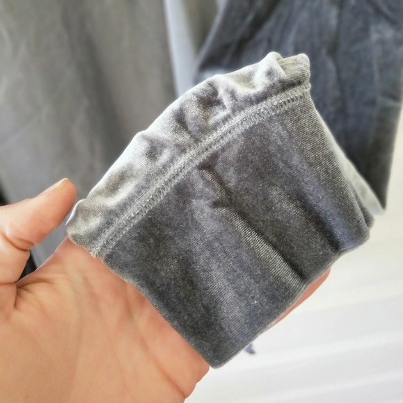 Grey Velvet Cardigan with zipper - Picture 7 of 7